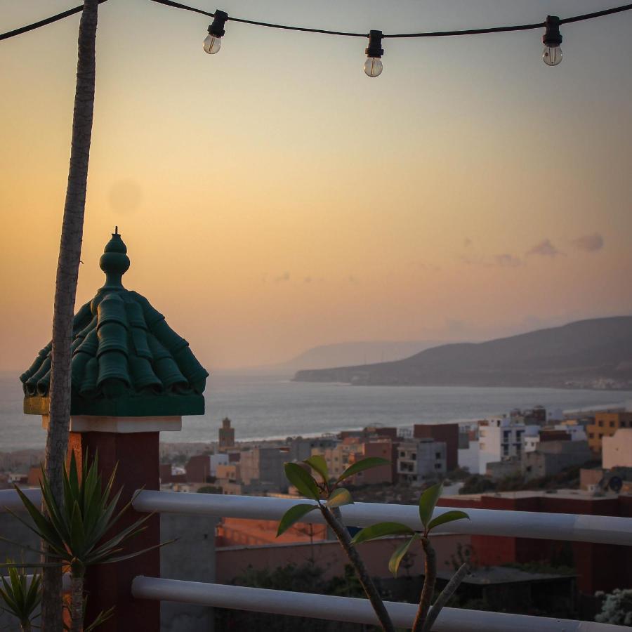 Sunshine Surf Morocco Bed & Breakfast Tamraght Exterior photo